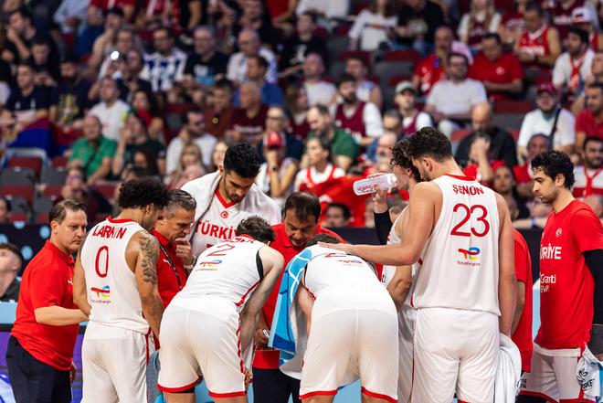 土耳其球队实力超群,轻松取得胜利的简单介绍 土耳其球队实力超群,轻松取得胜利的简单介绍