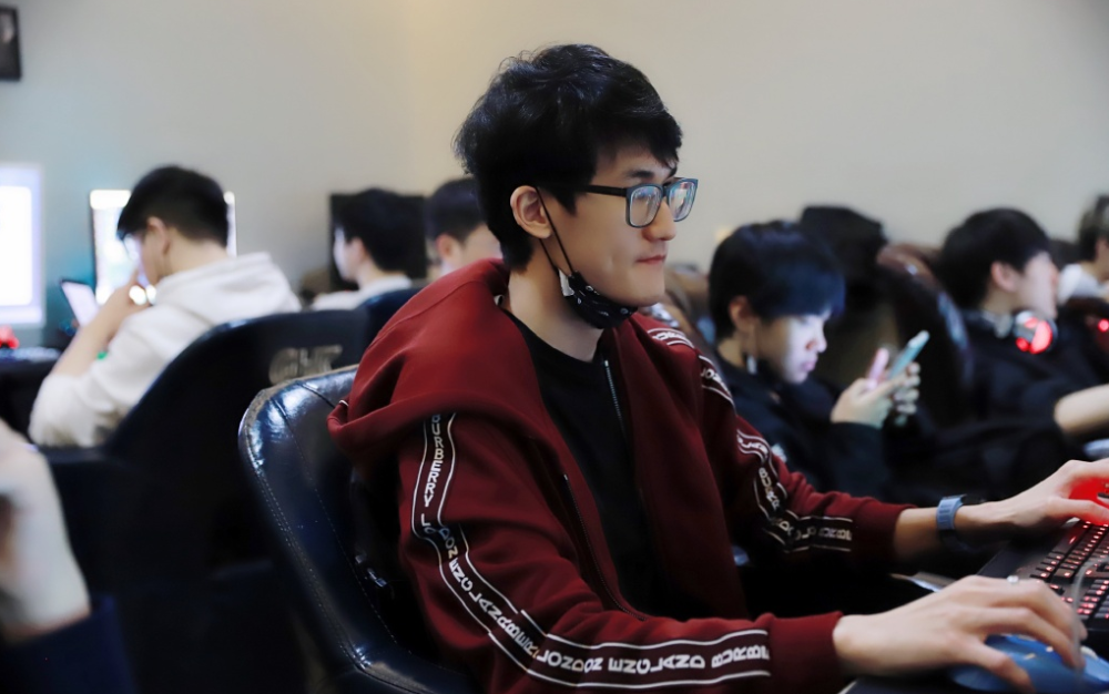 FPX横扫DRX,JackeyLove完成帽子戏法的简单介绍 FPX横扫DRX,JackeyLove完成帽子戏法的简单介绍