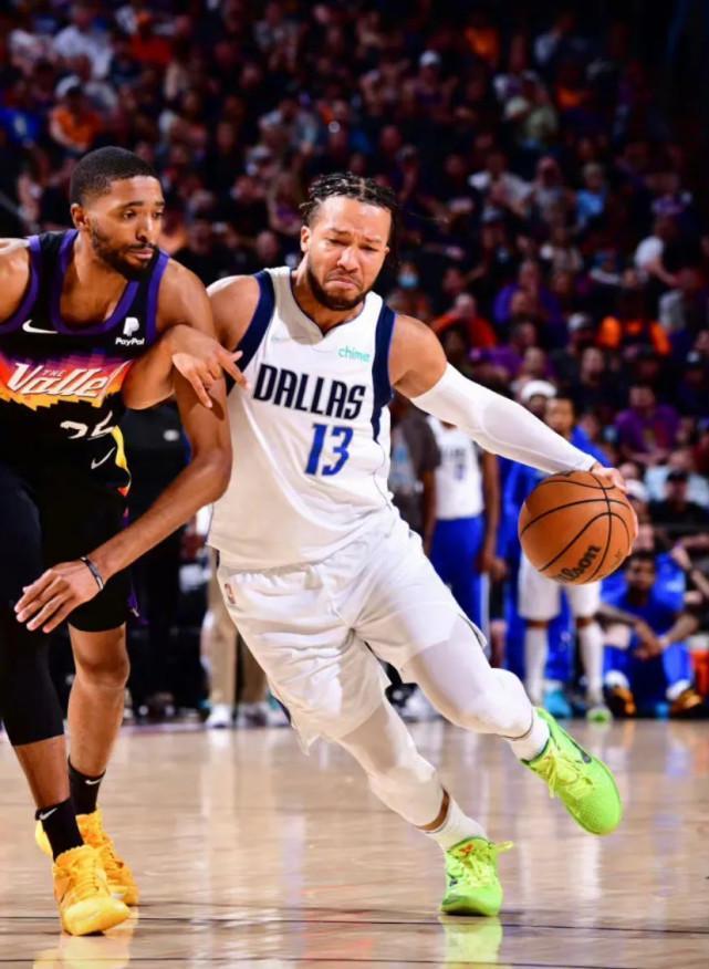 关于独行侠绝杀新疆队，保罗惊艳四座的信息