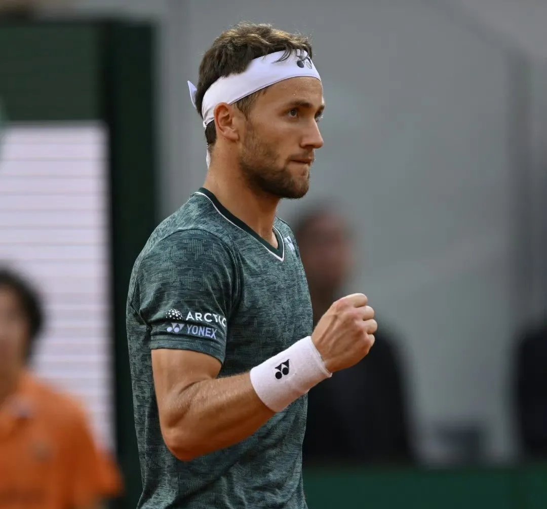 ATP总决赛翻盘联合杯，兹维列夫刷新纪录的简单介绍