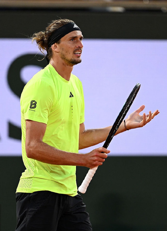 包含法网碾压ATP总决赛，德约科维奇惊艳四座的词条